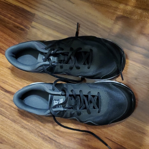 Nike Shoes - Nike black and white gym shoes with white Nike swish